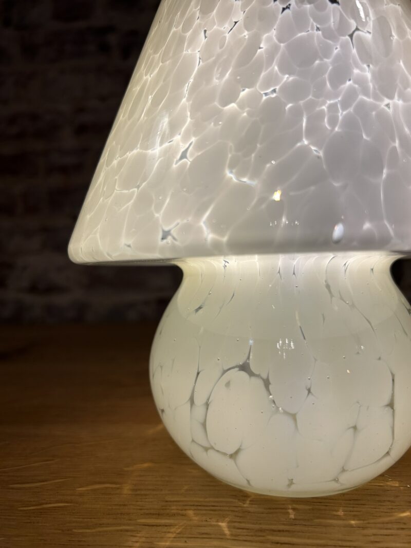 Lampe de chevet champignon en verre de Murano, Italie – Image 3