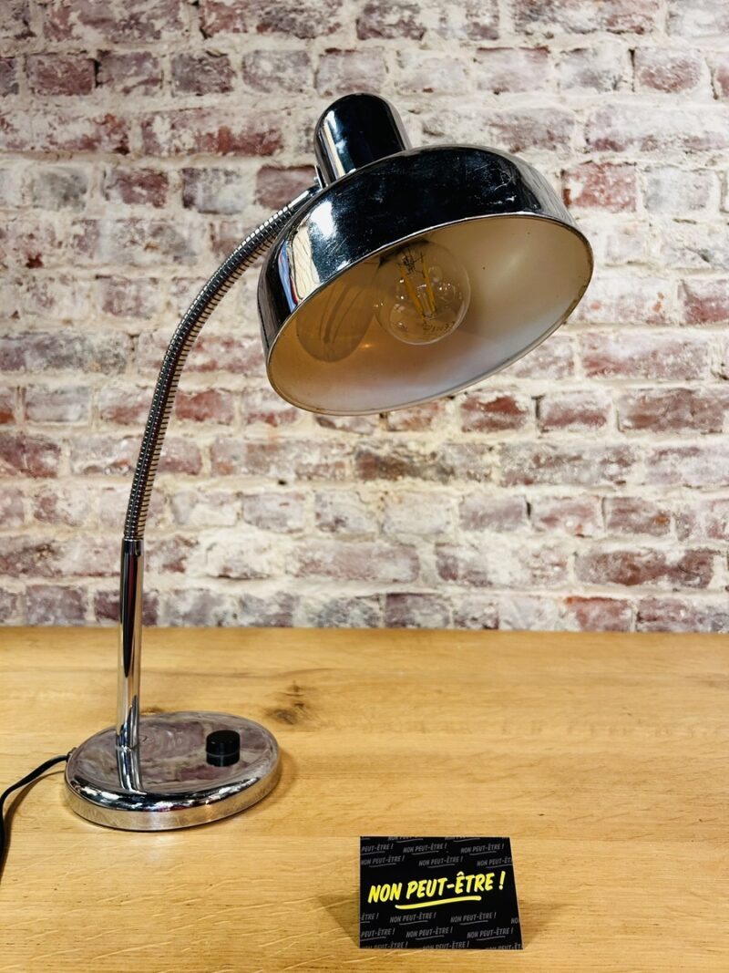 Grande lampe de bureau chromée – Image 3